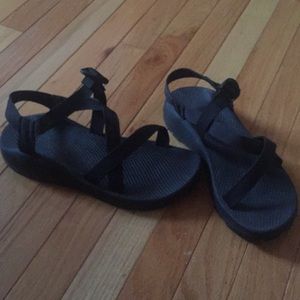 Chaco like outdoor shoes